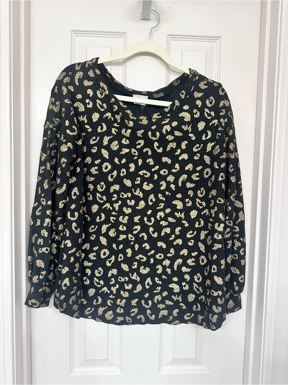 Womens Black and Gold Leopard Print Long Sleeve Top